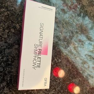 Ofra signature palette symphony